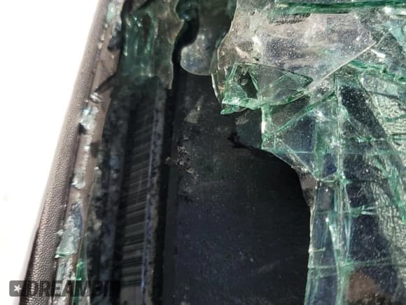 ✅ 2004 Chevrolet Silverado 2500HD LT • VIN: 1GCHC23U94F237271 • Lot: 76339094. Listed on Copart with Not provided. Free auction sales archive from the USA and detailed vehicle history report at DreamBid. Image 12.