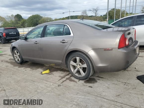 ✅ 2011 Chevrolet Malibu 1LS • VIN: 1G1ZB5E13BF295426 • Lot: 72089854. Listed on Copart with 138,115 mi. Free auction sales archive from the USA and detailed vehicle history report at DreamBid. Image 2.