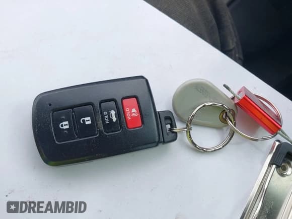 ✅ 2017 Toyota Corolla L • VIN: 2T1BURHE4HC811111 • Лот: 42193710. Опубликован ранее на IAAI с пробегом 46 576 миль. Бесплатный доступ к архиву аукционных продаж из США и подробный отчёт об истории автомобиля на DreamBid. Изображение 11.