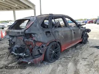 ✅ 2018 BMW X5 M • VIN: 5YMKT6C50J0Y84198 • Lot: 78484863. Wystawiony na Copart z przebiegiem Nie podano. Bezpłatny archiwum sprzedaży aukcyjnych z USA i szczegółowy raport historii pojazdu na DreamBid. Zdjęcie 3.