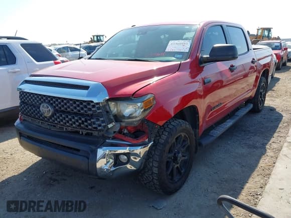 ✅ 2018 Toyota Tundra SR5 • VIN: 5TFEY5F19JX230818 • Лот: 43360489. Опубликован ранее на IAAI с пробегом 75 982 миль. Бесплатный доступ к архиву аукционных продаж из США и подробный отчёт об истории автомобиля на DreamBid. Изображение 17.