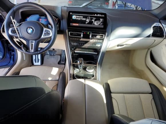 ✅ 2025 BMW 8 Series M850i xDrive • VIN: WBAFY4C03SCT58021 • Lot: 87480165. Listed on Copart with 5,502 mi. Free auction sales archive from the USA and detailed vehicle history report at DreamBid. Image 8.