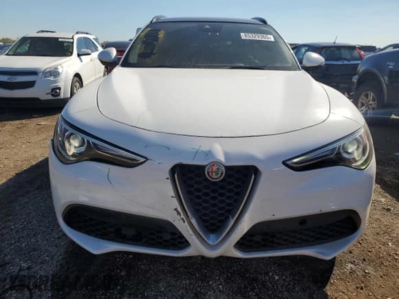 ✅ 2018 Alfa Romeo Stelvio Ti Sport • VIN: ZASFAKNN7J7B90323 • Лот: 85329365. Опубликован ранее на Copart с пробегом 53 330 миль. Бесплатный доступ к архиву аукционных продаж из США и подробный отчёт об истории автомобиля на DreamBid. Изображение 5.