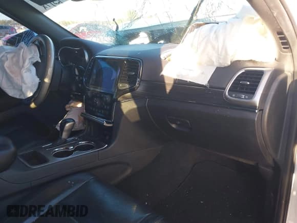 ✅ 2021 Jeep Grand Cherokee Limited • VIN: 1C4RJEBGXMC656335 • Lot: 43675432. Listed on IAAI with 117,796 mi. Free auction sales archive from the USA and detailed vehicle history report at DreamBid. Image 5.