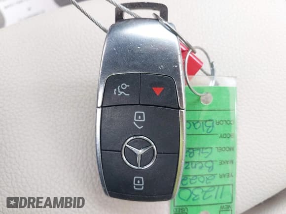 ✅ 2022 Mercedes-Benz GLB 250 • VIN: W1N4M4GB9NW239418 • Лот: 42448844. Опубликован ранее на IAAI с пробегом 51 836 миль. Бесплатный доступ к архиву аукционных продаж из США и подробный отчёт об истории автомобиля на DreamBid. Изображение 11.