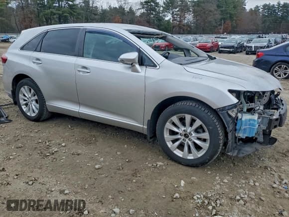 ✅ 2014 Toyota Venza XLE • VIN: 4T3BA3BB0EU050566 • Lot: 94337645. Listed on Copart with 95,854 mi. Free auction sales archive from the USA and detailed vehicle history report at DreamBid. Image 4.
