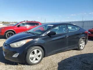 ✅ 2013 Hyundai Elantra Limited • VIN: KMHDH4AE0DU983705 • Лот: 90870385. Опубликован ранее на Copart с пробегом 143 835 миль. Бесплатный доступ к архиву аукционных продаж из США и подробный отчёт об истории автомобиля на DreamBid. Изображение 1.
