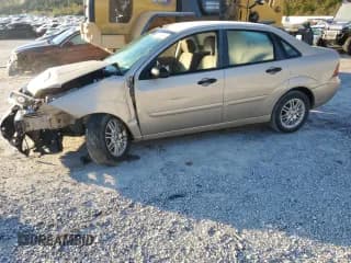 ✅ 2007 Ford Focus S • VIN: 1FAHP34N77W361972 • Lot: 89819455. Wystawiony na Copart z przebiegiem Nie podano. Bezpłatny archiwum sprzedaży aukcyjnych z USA i szczegółowy raport historii pojazdu na DreamBid. Zdjęcie 1.