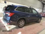 ✅ 2021 Honda Pilot EX-L • VIN: 5FNYF6H55MB011409 • Лот: 92853315. Опубликован ранее на Copart с пробегом 8 763 миль. Бесплатный доступ к архиву аукционных продаж из США и подробный отчёт об истории автомобиля на DreamBid. Изображение 3.