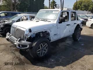2025 Jeep Wrangler Sahara with VIN 1C4PJXEN3SW500663, listed as a Copart auction lot 85782235 with 21,270 mi miles and Clean title. Bid and sale history available at DreamBid. Image 1.