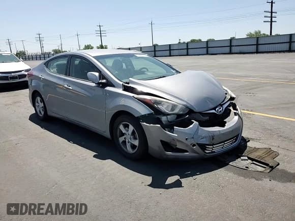 ✅ 2015 Hyundai Elantra SE • VIN: KMHDH4AE9FU257988 • Lot: 61428775. Listed on Copart with 151,980 mi. Free auction sales archive from the USA and detailed vehicle history report at DreamBid. Image 13.