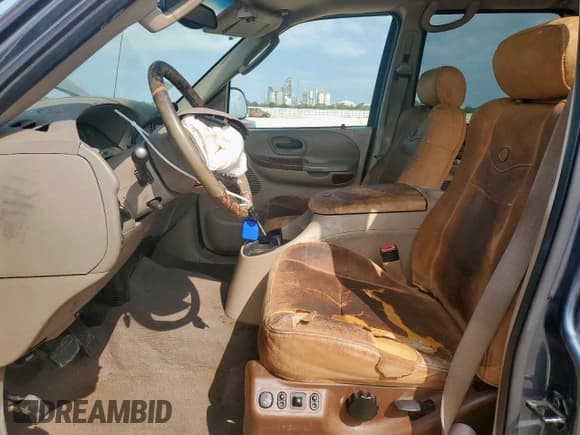 ✅ 2003 Ford F-150 XLT • VIN: 1FTRW07653KC10988 • Лот: 69672045. Опубликован ранее на Copart с пробегом 169 606 миль. Бесплатный доступ к архиву аукционных продаж из США и подробный отчёт об истории автомобиля на DreamBid. Изображение 7.