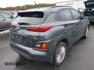 ✅ 2019 Hyundai Kona SEL • VIN: KM8K2CAA8KU360202 • Лот: 43477948. Опубликован ранее на IAAI с пробегом 21 315 миль. Бесплатный доступ к архиву аукционных продаж из США и подробный отчёт об истории автомобиля на DreamBid. Изображение 4.