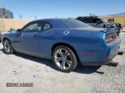 ✅ 2020 Dodge Challenger R/T 50th Anniversary • VIN: 2C3CDZBT4LH215401 • Lot: 69131955. Wystawiony na Copart z przebiegiem 49 610 mil. Bezpłatny archiwum sprzedaży aukcyjnych z USA i szczegółowy raport historii pojazdu na DreamBid. Zdjęcie 2.