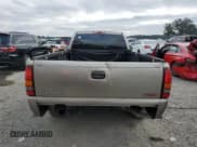 ✅ 2002 GMC Sierra 1500 SLE • VIN: 1GTEC14T22Z234775 • Lot: 41642435. Wystawiony na Copart z przebiegiem 208 238 mil. Bezpłatny archiwum sprzedaży aukcyjnych z USA i szczegółowy raport historii pojazdu na DreamBid. Zdjęcie 6.