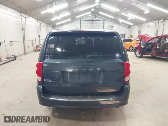 ✅ 2014 Dodge Grand Caravan American Value • VIN: 2C4RDGBG5ER340529 • Lot: 43557201. Wystawiony na IAAI z przebiegiem 156 647 mil. Bezpłatny archiwum sprzedaży aukcyjnych z USA i szczegółowy raport historii pojazdu na DreamBid. Zdjęcie 16.
