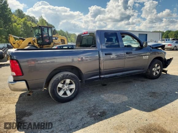 ✅ 2018 Ram 1500 Tradesman • VIN: 1C6RR6FG3JS210982 • Lot: 83967415. Wystawiony na Copart z przebiegiem 162 720 mil. Bezpłatny archiwum sprzedaży aukcyjnych z USA i szczegółowy raport historii pojazdu na DreamBid. Zdjęcie 3.