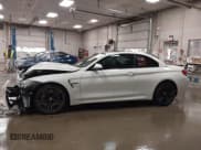 ✅ 2015 BMW M4 • VIN: WBS3U9C56FP967170 • Lot: 43449077. Wystawiony na IAAI z przebiegiem 63 785 mil. Bezpłatny archiwum sprzedaży aukcyjnych z USA i szczegółowy raport historii pojazdu na DreamBid. Zdjęcie 14.