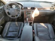 ✅ 2009 Ford Taurus Limited • VIN: 1FAHP25W79G118323 • Лот: 79030494. Опубликован ранее на Copart с пробегом 195 456 миль. Бесплатный доступ к архиву аукционных продаж из США и подробный отчёт об истории автомобиля на DreamBid. Изображение 8.