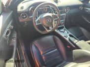 ✅ 2018 Mercedes-Benz SLC 300 • VIN: WDDPK3JA8JF148080 • Lot: 84452395. Wystawiony na Copart z przebiegiem 38 278 mil. Bezpłatny archiwum sprzedaży aukcyjnych z USA i szczegółowy raport historii pojazdu na DreamBid. Zdjęcie 8.