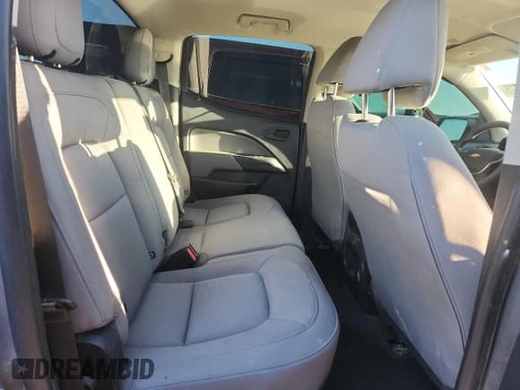 ✅ 2020 Chevrolet Colorado 4WD Work Truck • VIN: 1GCGTBEN5L1230024 • Lot: 81403775. Wystawiony na Copart z przebiegiem 106 343 mil. Bezpłatny archiwum sprzedaży aukcyjnych z USA i szczegółowy raport historii pojazdu na DreamBid. Zdjęcie 10.