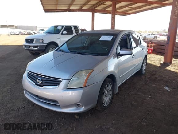 ✅ 2012 Nissan Sentra S • VIN: 3N1AB6APXCL718338 • Lot: 43842650. Listed on IAAI with 134,824 mi. Free auction sales archive from the USA and detailed vehicle history report at DreamBid. Image 6.