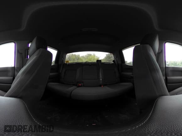 ✅ 2020 Chevrolet Silverado 1500 RST • VIN: 3GCUYEET3LG247636 • Lot: 43066624. Listed on IAAI with 146,969 mi. Free auction sales archive from the USA and detailed vehicle history report at DreamBid. Image 19.