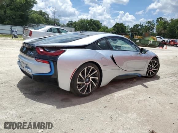 ✅ 2016 BMW i8 • VIN: WBY2Z2C50GV674839 • Lot: 61075435. Listed on Copart with 64,450 mi. Free auction sales archive from the USA and detailed vehicle history report at DreamBid. Image 3.