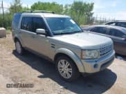 ✅ 2010 Land Rover LR4 Lux • VIN: SALAK2D41AA535124 • Лот: 42805660. Опубликован ранее на IAAI с пробегом 173 811 миль. Бесплатный доступ к архиву аукционных продаж из США и подробный отчёт об истории автомобиля на DreamBid. Изображение 1.