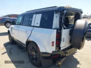 ✅ 2024 Land Rover Defender X-Dynamic SE • VIN: SALE27EU5R2352344 • Lot: 42314350. Listed on IAAI with 12,517 mi. Free auction sales archive from the USA and detailed vehicle history report at DreamBid. Image 3.