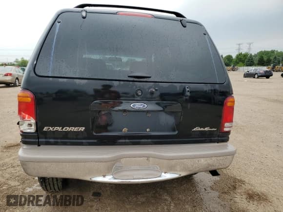 ✅ 1998 Ford Explorer XL • VIN: 1FMZU34E9WZB29566 • Lot: 58847655. Listed on Copart with 144,480 mi. Free auction sales archive from the USA and detailed vehicle history report at DreamBid. Image 6.