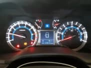 ✅ 2017 Toyota 4Runner SR5 Premium • VIN: JTEBU5JR9H5460713 • Lot: 66246675. Wystawiony na Copart z przebiegiem 123 515 mil. Bezpłatny archiwum sprzedaży aukcyjnych z USA i szczegółowy raport historii pojazdu na DreamBid. Zdjęcie 9.