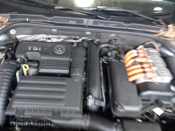 ✅ 2013 Volkswagen Jetta Hybrid SE • VIN: 3VW637AJ0DM264093 • Лот: 41872150. Опубликован ранее на IAAI с пробегом 174 558 миль. Бесплатный доступ к архиву аукционных продаж из США и подробный отчёт об истории автомобиля на DreamBid. Изображение 10.