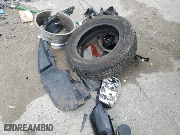 ✅ 2012 Ford Escape Limited • VIN: 1FMCU9EG6CKB17839 • Lot: 54230135. Wystawiony na Copart z przebiegiem 155 834 mil. Bezpłatny archiwum sprzedaży aukcyjnych z USA i szczegółowy raport historii pojazdu na DreamBid. Zdjęcie 13.