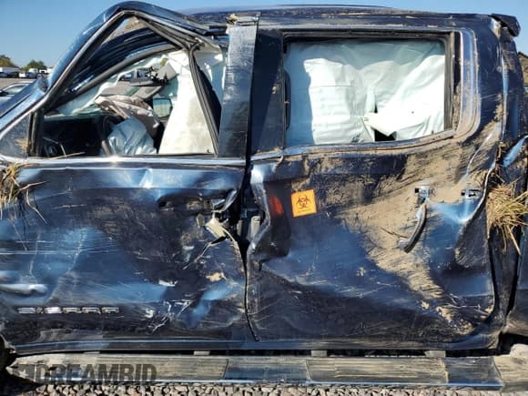 ✅ 2020 GMC Sierra 1500 SLT • VIN: 3GTU9DED2LG429358 • Lot: 84034105. Listed on Copart with Not provided. Free auction sales archive from the USA and detailed vehicle history report at DreamBid. Image 7.