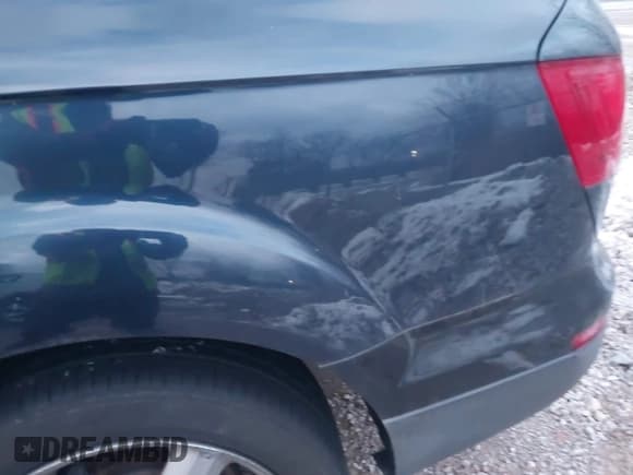 ✅ 2013 Audi Q7 S line Prestige • VIN: WA1DGAFE4DD013333 • Lot: 43911482. Listed on IAAI with 191,452 mi. Free auction sales archive from the USA and detailed vehicle history report at DreamBid. Image 6.