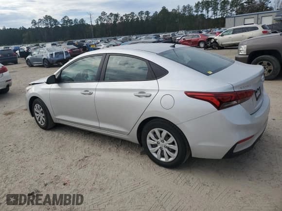 ✅ 2021 Hyundai Accent SE • VIN: 3KPC24A66ME132114 • Лот: 83557834. Опубликован ранее на Copart с пробегом 67 144 миль. Бесплатный доступ к архиву аукционных продаж из США и подробный отчёт об истории автомобиля на DreamBid. Изображение 2.