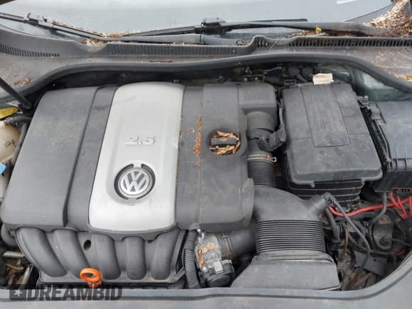 ✅ 2007 Volkswagen Rabbit • VIN: WVWDR91K77W033368 • Lot: 43625733. Wystawiony na IAAI z przebiegiem 174 298 mil. Bezpłatny archiwum sprzedaży aukcyjnych z USA i szczegółowy raport historii pojazdu na DreamBid. Zdjęcie 10.