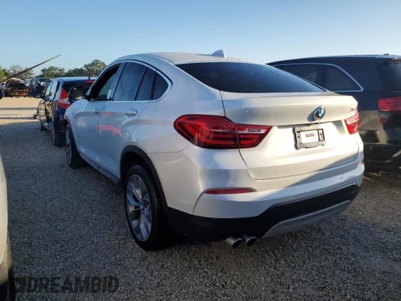 ✅ 2018 BMW X4 xDrive28i • VIN: 5UXXW3C51J0T82190 • Lot: 65820372. Wystawiony na Copart z przebiegiem Nie podano. Bezpłatny archiwum sprzedaży aukcyjnych z USA i szczegółowy raport historii pojazdu na DreamBid. Zdjęcie 3.