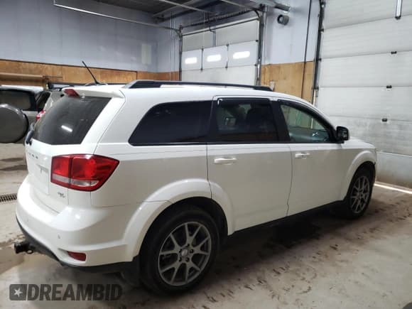 ✅ 2015 Dodge Journey R/T • VIN: 3C4PDDEG9FT684669 • Lot: 90138085. Wystawiony na Copart z przebiegiem 88 408 mil. Bezpłatny archiwum sprzedaży aukcyjnych z USA i szczegółowy raport historii pojazdu na DreamBid. Zdjęcie 3.