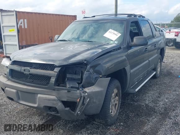 ✅ 2003 Chevrolet Avalanche • VIN: 3GNEC13T23G140969 • Лот: 43279991. Опубликован ранее на IAAI с пробегом 148 986 миль. Бесплатный доступ к архиву аукционных продаж из США и подробный отчёт об истории автомобиля на DreamBid. Изображение 2.
