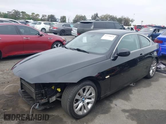 ✅ 2013 BMW 3 Series 328i • VIN: WBAKE5C56DJ107467 • Лот: 42736874. Опубликован ранее на IAAI с пробегом 106 670 миль. Бесплатный доступ к архиву аукционных продаж из США и подробный отчёт об истории автомобиля на DreamBid. Изображение 2.