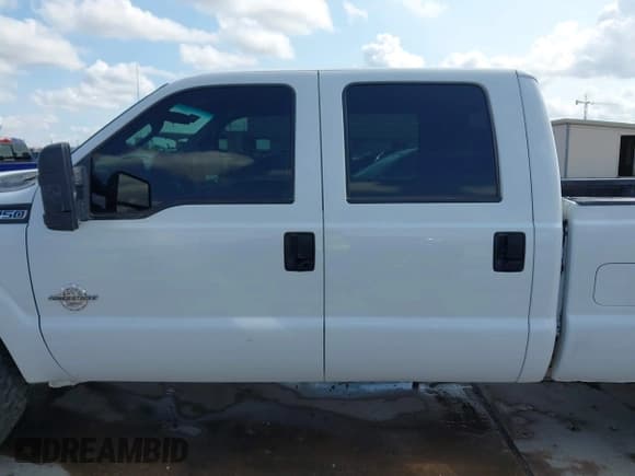 ✅ 2014 Ford F-250 XL • VIN: 1FT7W2AT4EEB17771 • Лот: 42914914. Опубликован ранее на IAAI с пробегом 294 839 миль. Бесплатный доступ к архиву аукционных продаж из США и подробный отчёт об истории автомобиля на DreamBid. Изображение 13.
