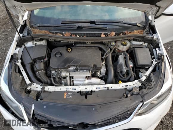 ✅ 2018 Chevrolet Cruze LT • VIN: 1G1BE5SM6J7223510 • Lot: 72013222. Listed on Copart with 43,181 mi. Free auction sales archive from the USA and detailed vehicle history report at DreamBid. Image 11.