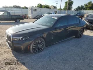✅ 2022 BMW 7 Series 750i xDrive • VIN: WBA7U2C03NCH20599 • Lot: 65588015. Listed on Copart with 32,926 mi. Free auction sales archive from the USA and detailed vehicle history report at DreamBid. Image 1.