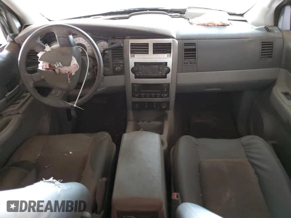 ✅ 2007 Dodge Durango Limited • VIN: 1D8HB58P87F570347 • Лот: 65724425. Опубликован ранее на Copart с пробегом Не указан. Бесплатный доступ к архиву аукционных продаж из США и подробный отчёт об истории автомобиля на DreamBid. Изображение 8.