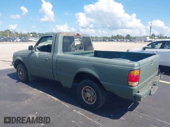 ✅ 1998 Ford Ranger XL • VIN: 1FTYR10C0WUC03870 • Lot: 42502508. Listed on IAAI with 151,622 mi. Free auction sales archive from the USA and detailed vehicle history report at DreamBid. Image 3.
