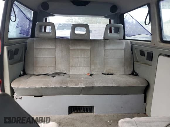 ✅ 1990 Volkswagen Vanagon • VIN: WV2YB0251LG109375 • Lot: 52151265. Listed on Copart with 295,731 mi. Free auction sales archive from the USA and detailed vehicle history report at DreamBid. Image 10.