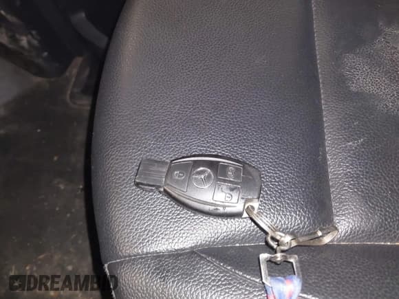 ✅ 2018 Mercedes-Benz Metris Passenger • VIN: WD4PG2EE5J3382381 • Lot: 43671179. Listed on IAAI with 150,657 mi. Free auction sales archive from the USA and detailed vehicle history report at DreamBid. Image 11.