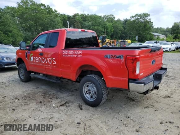 ✅ 2019 Ford F-250 XL • VIN: 1FT7X2B65KEC70936 • Lot: 60087475. Listed on Copart with 68,038 mi. Free auction sales archive from the USA and detailed vehicle history report at DreamBid. Image 2.